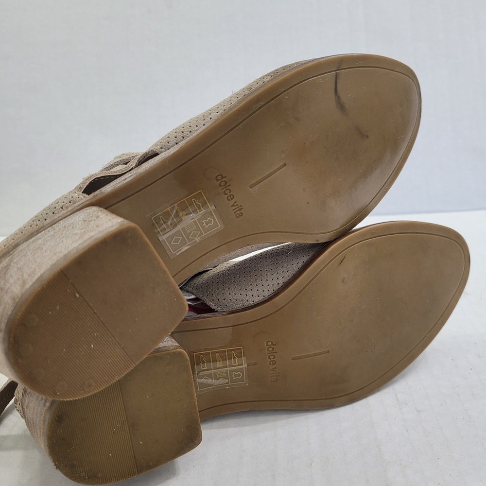 NWOT Dolce Vita Koree Ankle Booties Suede Light Taupe Grey Boots Shoes Size 8 - Picture 6 of 10